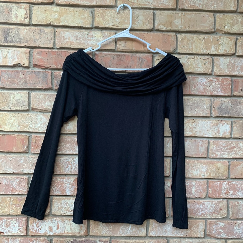 Max Studio Black Long Sleeves